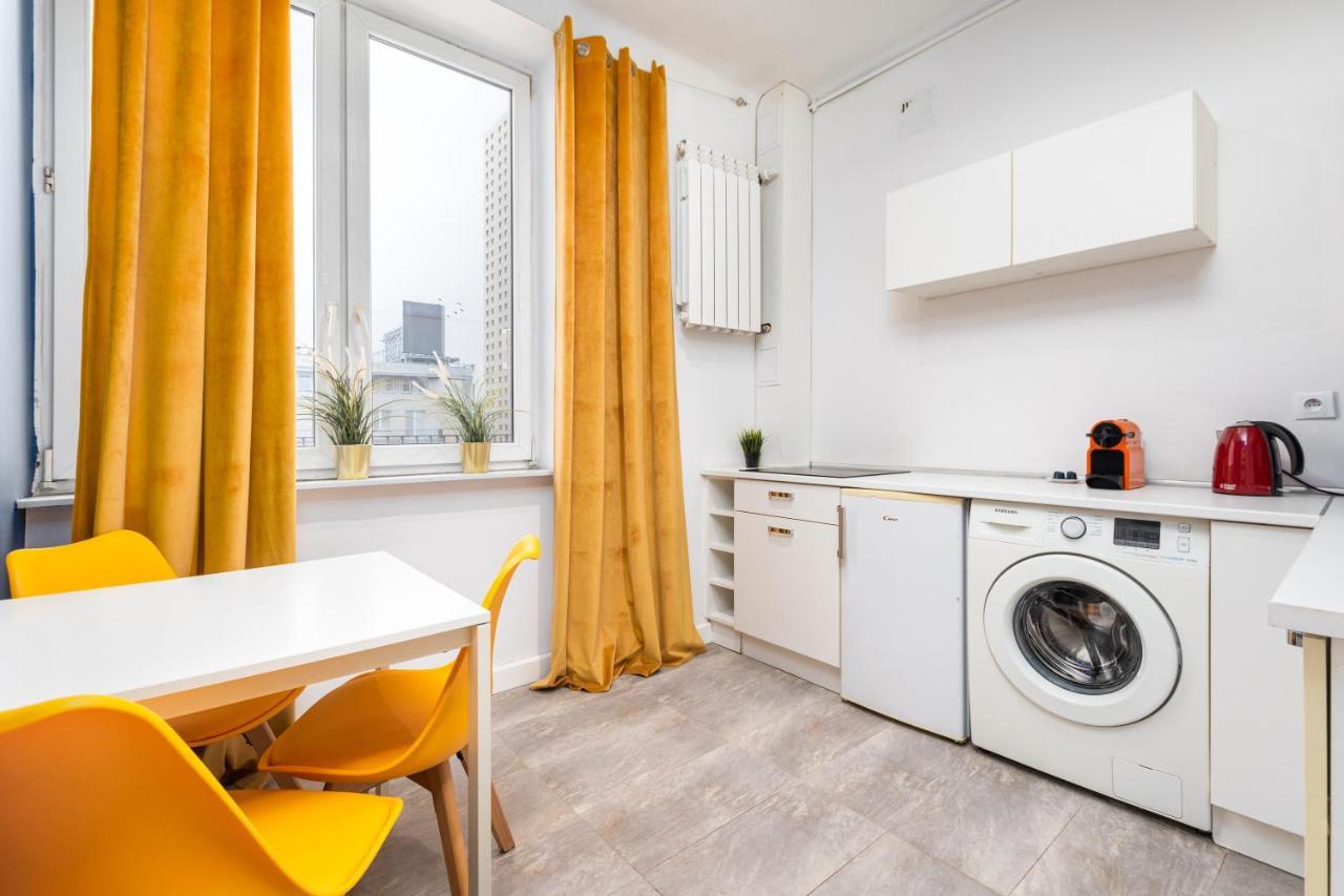Central Apartament By Your Freedom Варшава Екстериор снимка